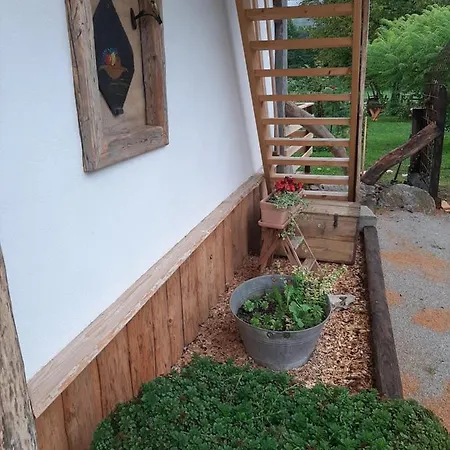 Edenski Vrt * Ivancna Gorica