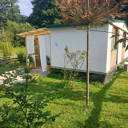 Edenski Vrt Holiday home *