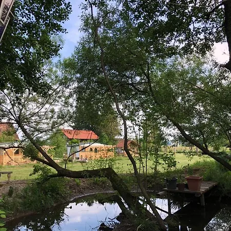 Edenski Vrt Dom wakacyjny *