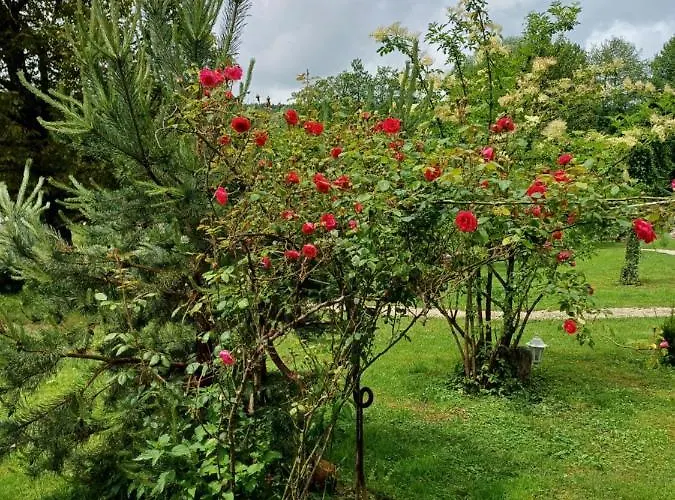 Edenski Vrt Ferienhaus *